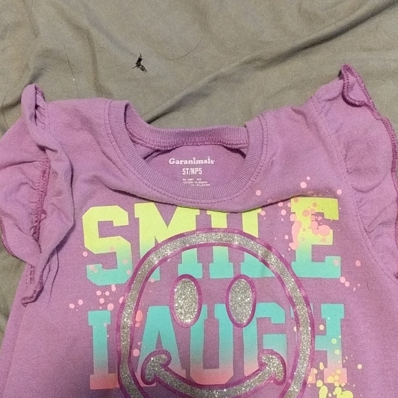 Girls ruffled sleeve tee - Picture 2 of 3